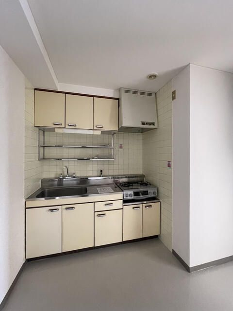 ＥＪアパートメントのキッチン
