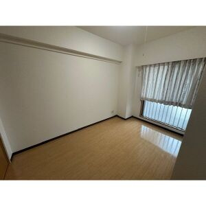 メイツ高森台の洗面所