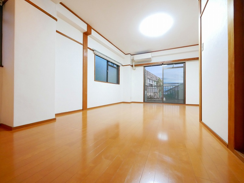 マンション芝の内装