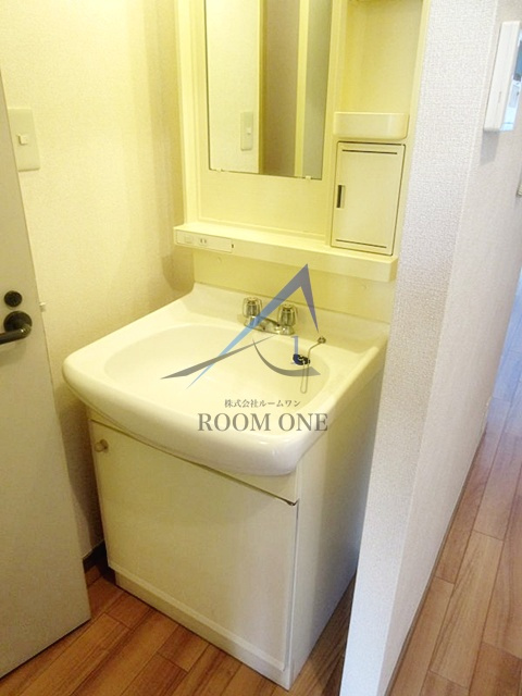 フェニックス砧の洗面所|洗面台です。