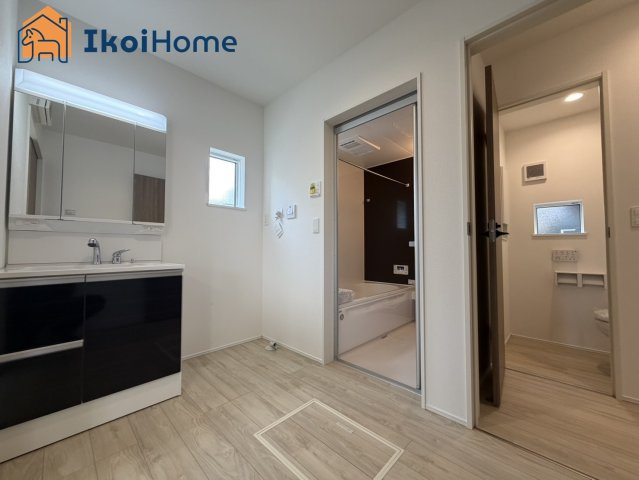 神戸市西区玉津町今津25-1期　2号棟　新築戸建の洗面所|◆同社施工例◆畳２枚分の一般的な洗面室です。追加で収納棚等を付けると大変便利です。