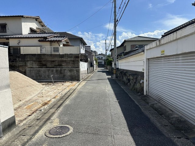 福岡市早良区原６丁目　売り土地の周辺|前面道路 幅員約4.0m　 接道約10.9m