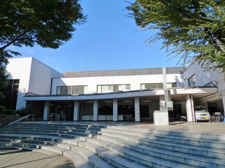 メゾン・ド・アビルテの周辺