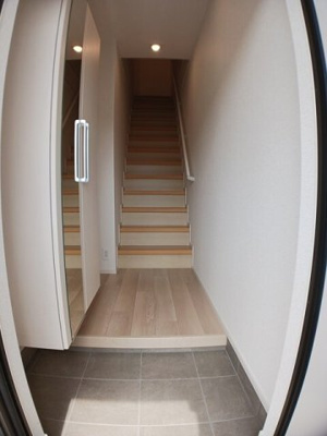 【玄関】 | デュランダーナ