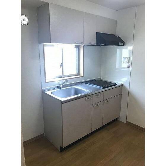 グランドール北上野のキッチン