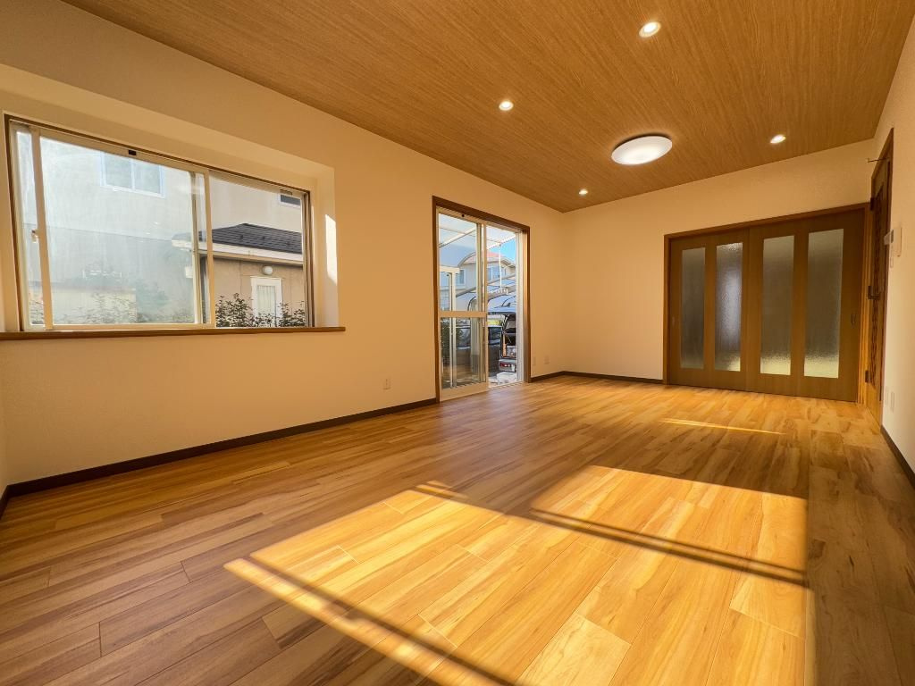 武蔵村山市中原２丁目の中古一戸建の居間・リビング