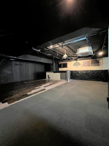 UBI黒崎ビル5階の駐車場