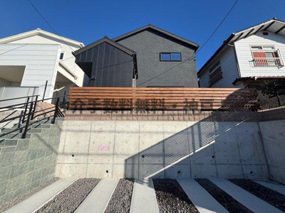 【外観】 | 神戸市須磨区白川台1丁目　新築戸建2号地　仲介手数料無料！ | 建物外観を気になさる方へ、見た目の良い物件です
