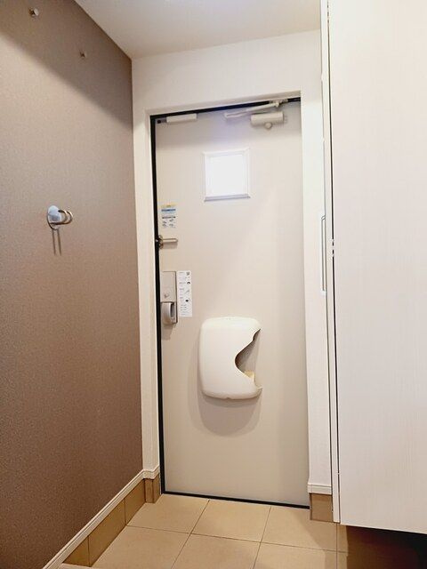 仮称小山5丁目アパートの玄関|同施工会社参考写真