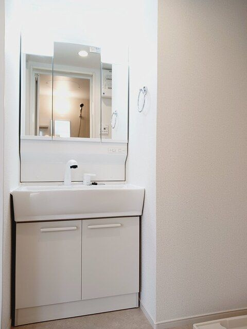 仮称小山5丁目アパートの洗面所|同施工会社参考写真