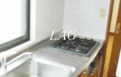 【設備】 | エスポワール港 | ３口コンロです。