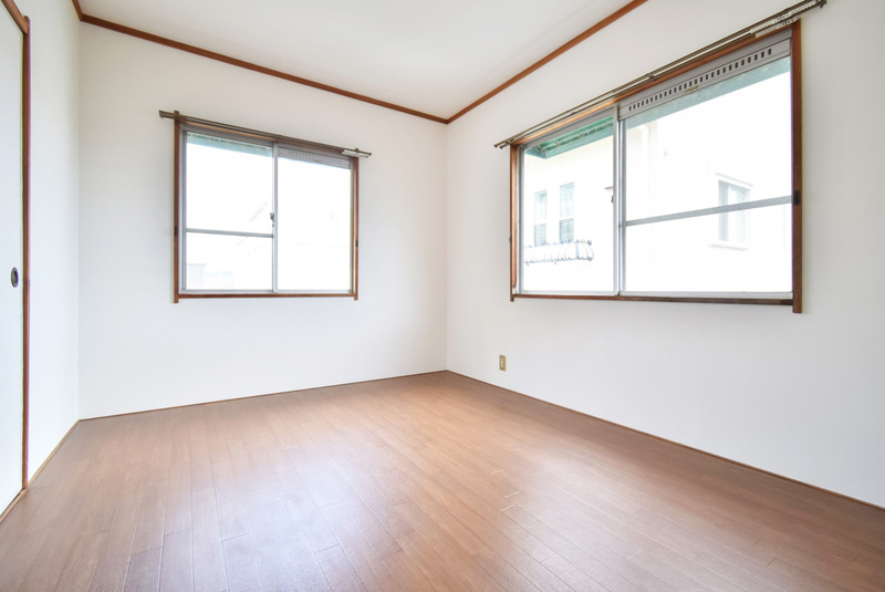 長門石ビレッジ【10,000円キャッシュバック物件】の洋室|スタンダードな洋室です