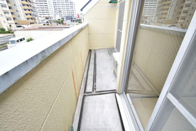長門石ビレッジ【10,000円キャッシュバック物件】のバルコニー|お洗濯にも便利なバルコニー付き