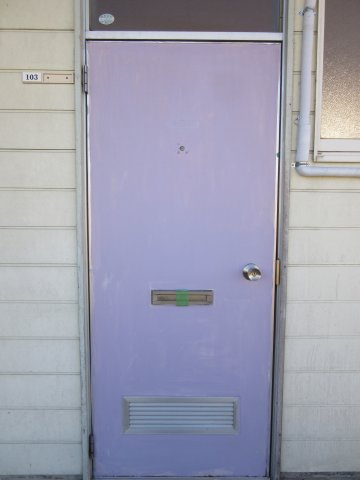 リバティー大志辺の玄関