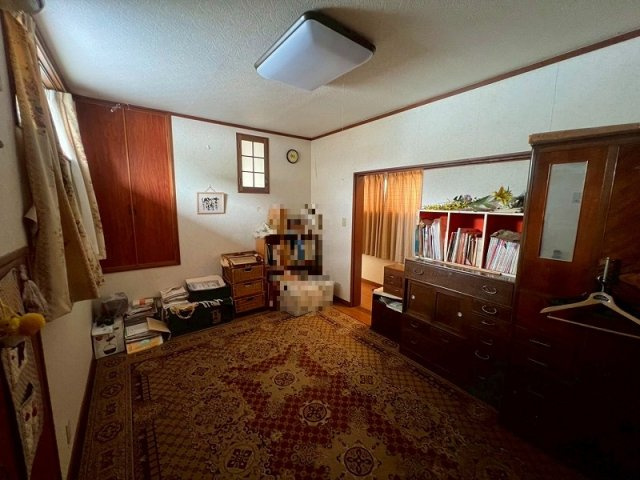 米子市東町中古戸建の洋室|2F洋室となります。

