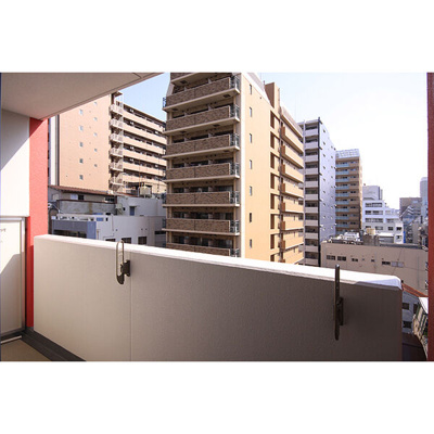 【バルコニー】 | フォーチュン心斎橋イースト
