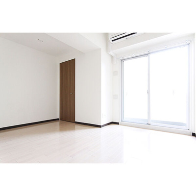 【居間・リビング】 | フォーチュン心斎橋イースト