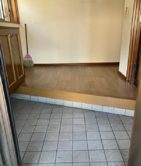 【玄関】