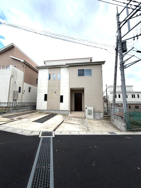中古戸建　柏市大井の前面道路含む現地写真