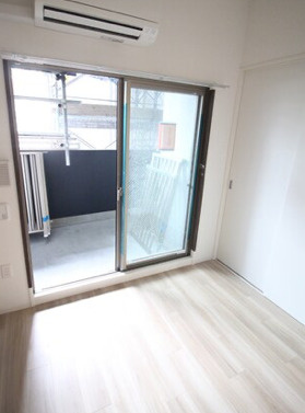 セレニテ天六リアンの寝室