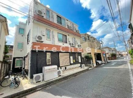 イルビラージュ平和台の外観