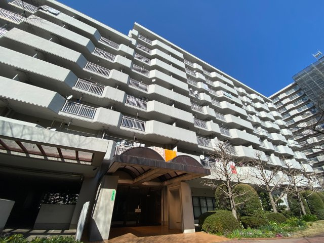 ■丁寧に管理された共用部分が、まるで心地よいオアシスのように、安心感と美しさを提供しています。