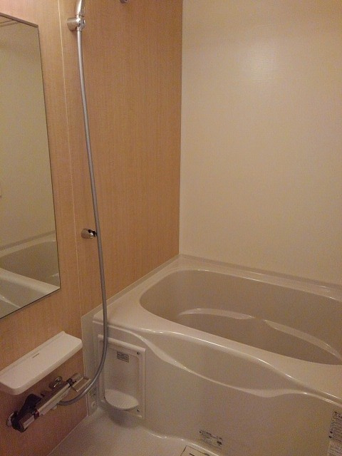 フォンターナ・コリーナⅠの浴室