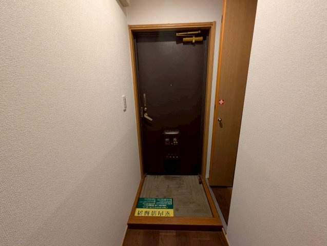 エステートピア桃林丘の玄関