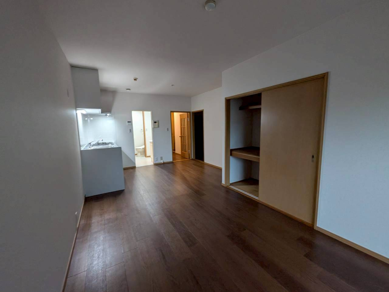 エステートピア桃林丘の居間・リビング