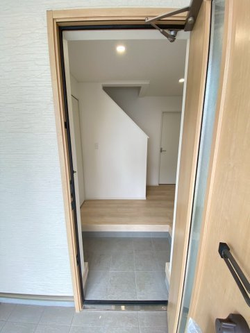 【玄関】