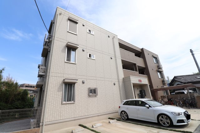 プレミール・イダ