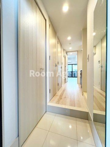 メイクス高岳の玄関