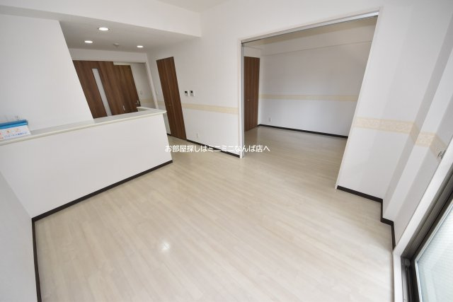 フェリーチェ難波