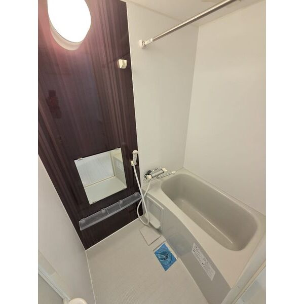 アーバンテラス浮島町S　名古屋市賃貸　仲介手数料無料の浴室