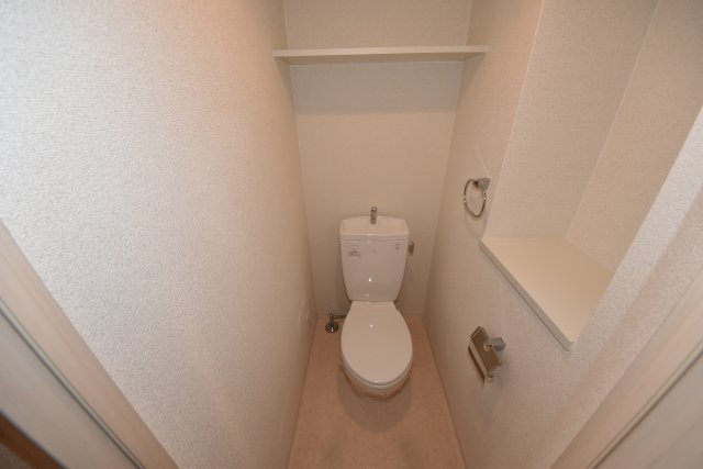 プレサンス本町プライムのトイレ