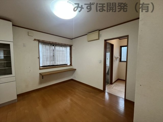 山形市小白川町2丁目4-4のダイニング