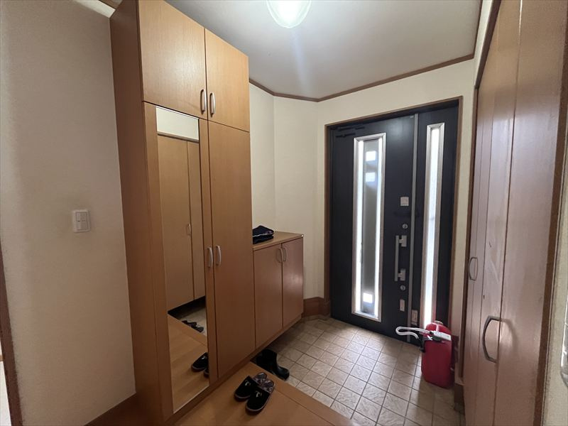 山形市小白川町2丁目4-4の外観