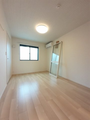 【内装】 | アーポシークⅡ | 内装は落ち着いています