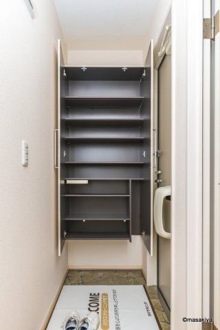 アンベリール長池の収納|下駄箱