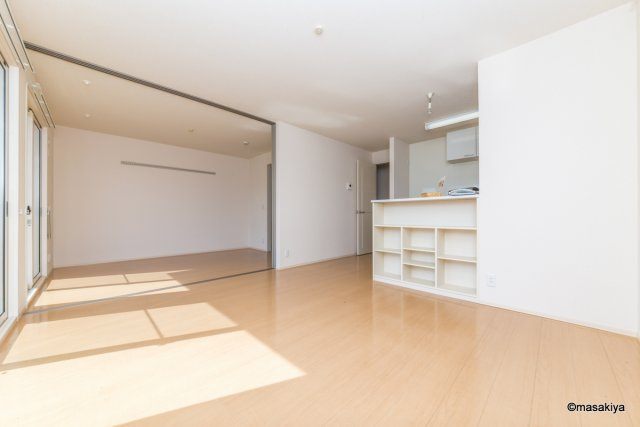 アンベリール長池の居間・リビング