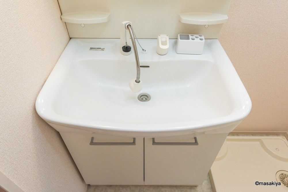 アンベリール長池の洗面所|洗面・脱衣　シャンプードレッサー付き