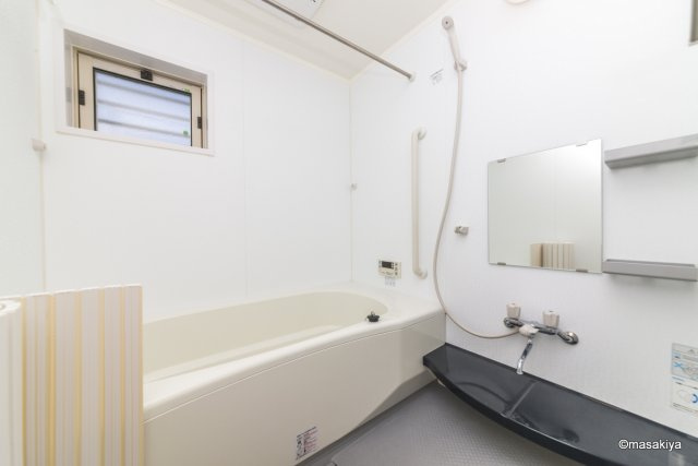 アンベリール長池の浴室