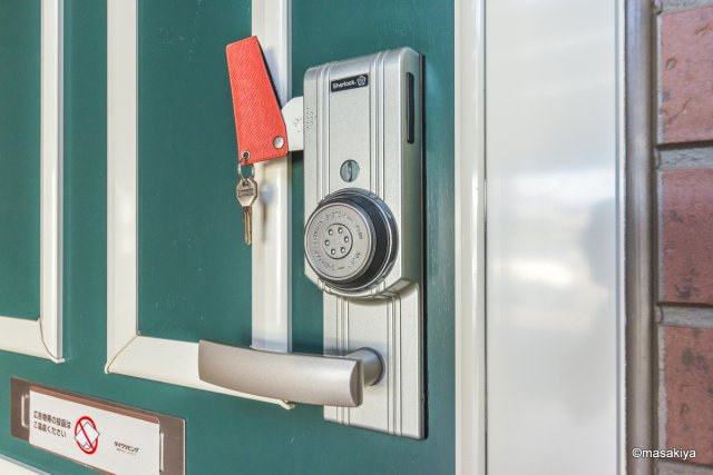 アンベリール長池のエントランス