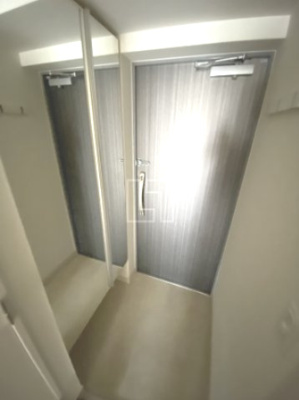 【玄関】 | LiveCasa本町（ライブカーサ本町） | LiveCasa本町（ライブカーサ本町）　玄関