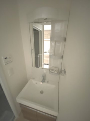 【独立洗面台】 | LiveCasa本町（ライブカーサ本町） | LiveCasa本町（ライブカーサ本町）　独立洗面台