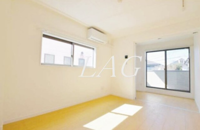 【居間・リビング】 | ストーンズ久米川 | 洋室のお部屋です。