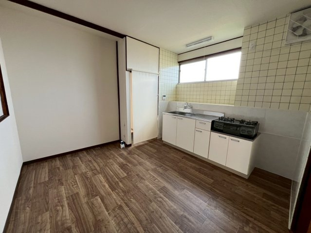 白井掛戸建の居間・リビング