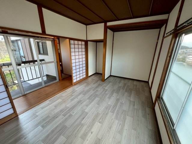 白井掛戸建の居間・リビング