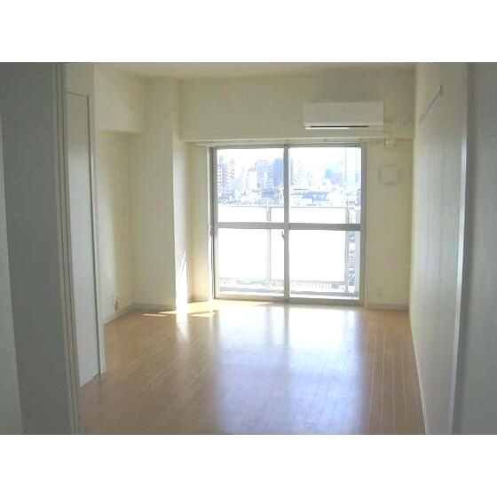 いずみマンションⅡの居間・リビング