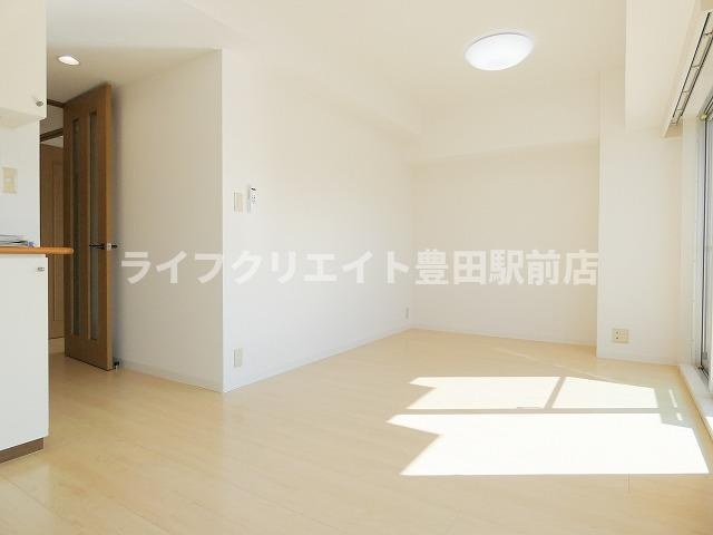 【居間・リビング】 | マイコート日野